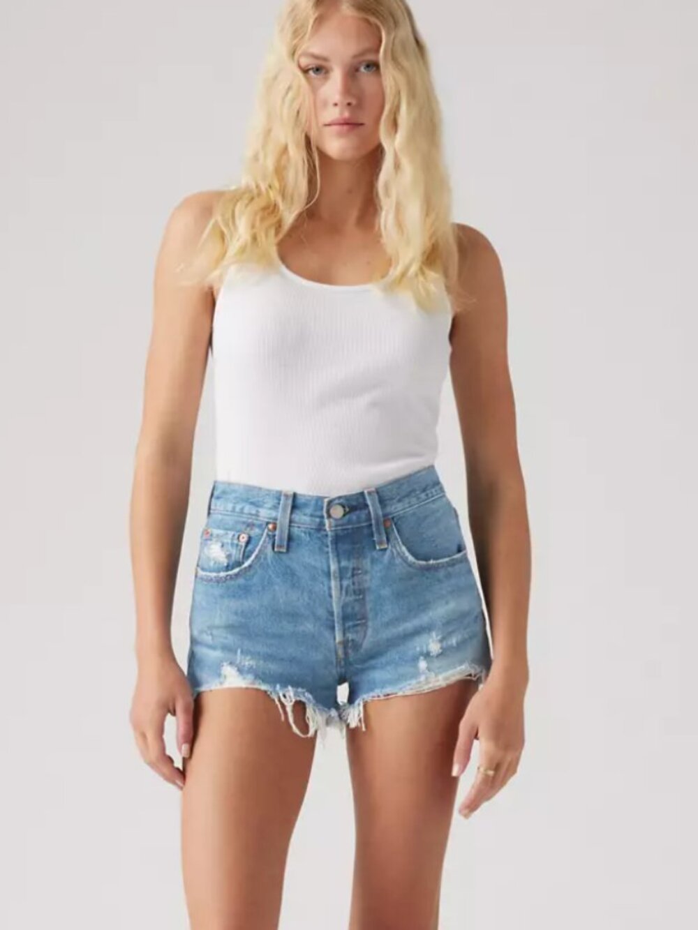 NWT Levi's 501® Original Fit High-Rise Women's Shorts (distressed light wash)